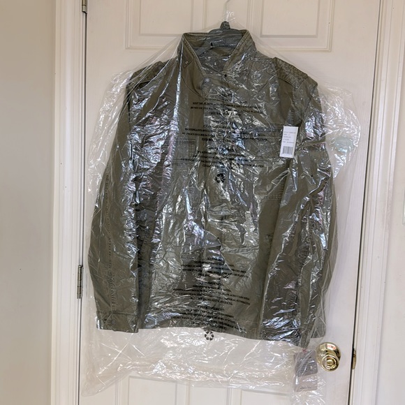 NWT Levi’s Men’s Olive Green Cargos Jacket Size Large - Picture 3 of 7